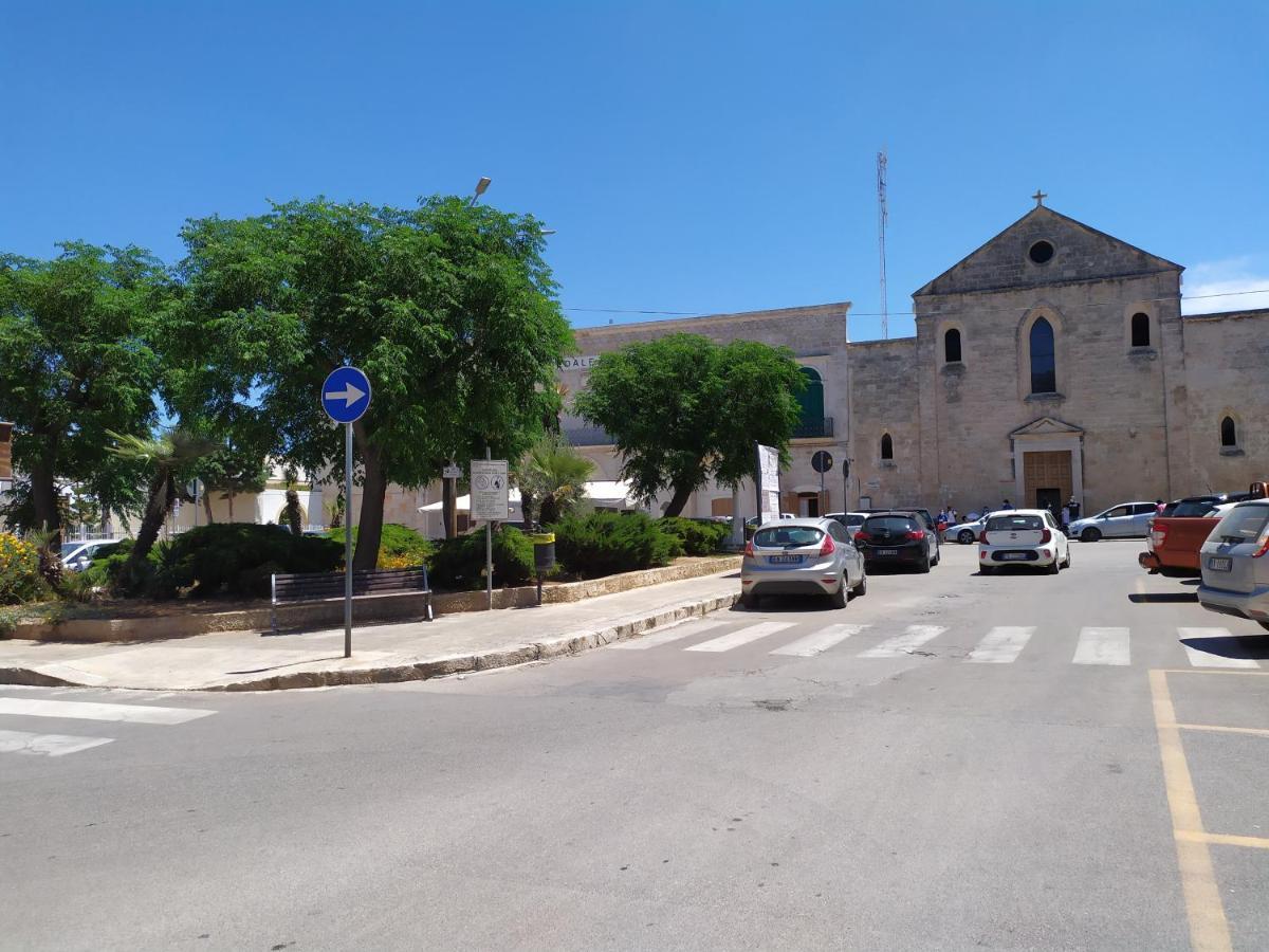 A Polignano Rooms โปลีญาโนอามาเร ภายนอก รูปภาพ