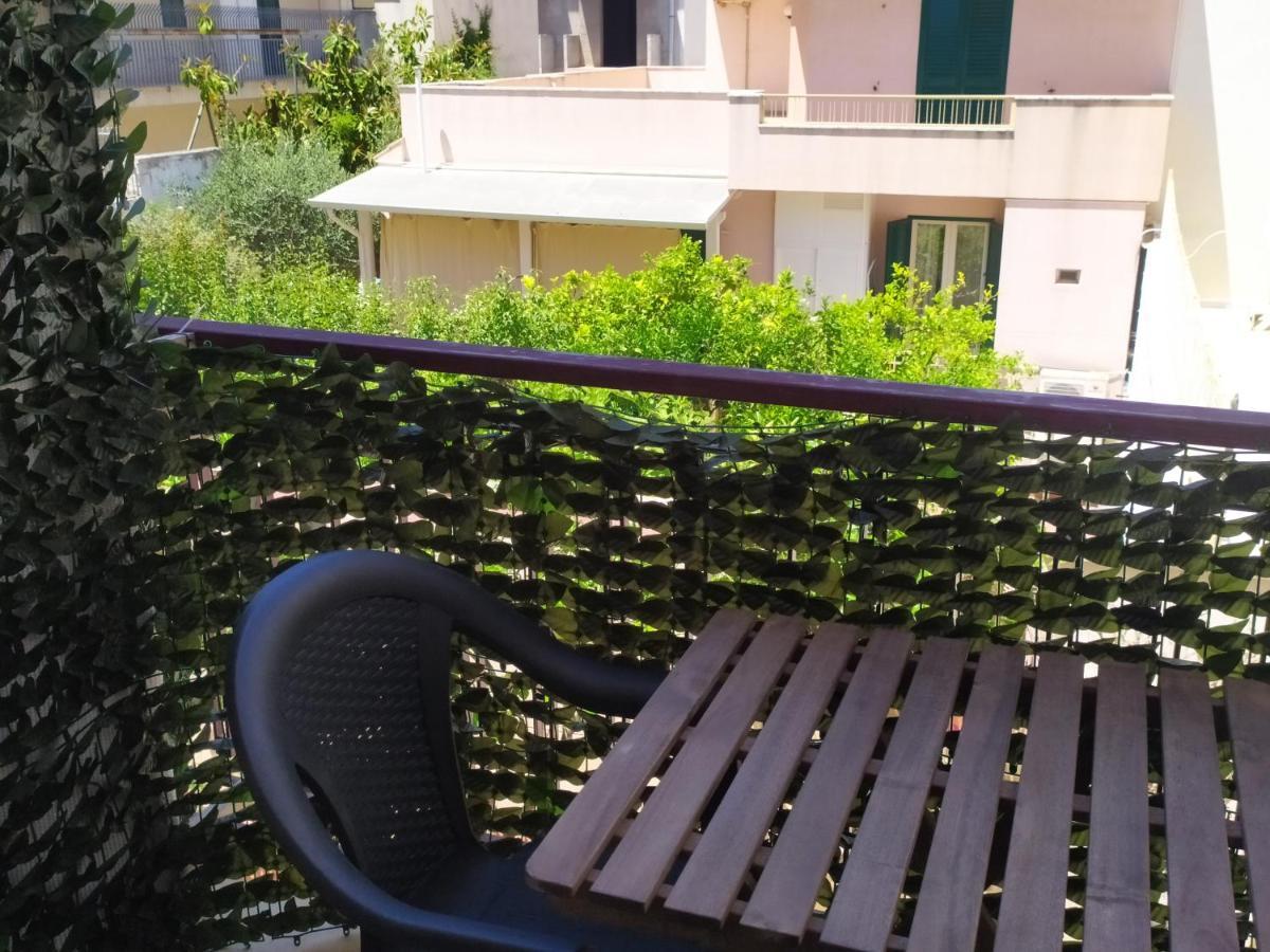 A Polignano Rooms โปลีญาโนอามาเร ภายนอก รูปภาพ